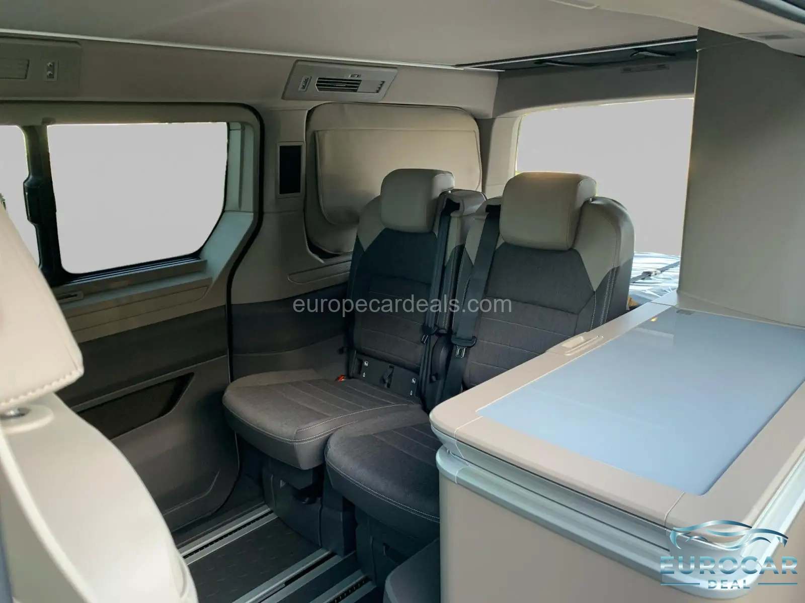 Volkswagen T7 California