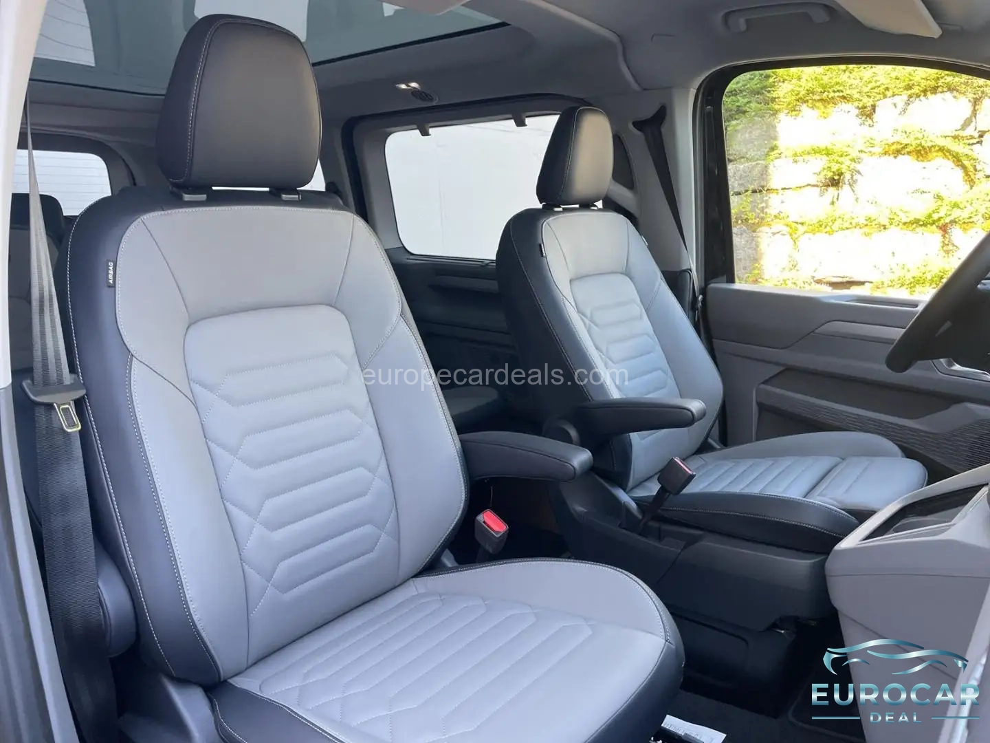 Volkswagen T7 Caravelle