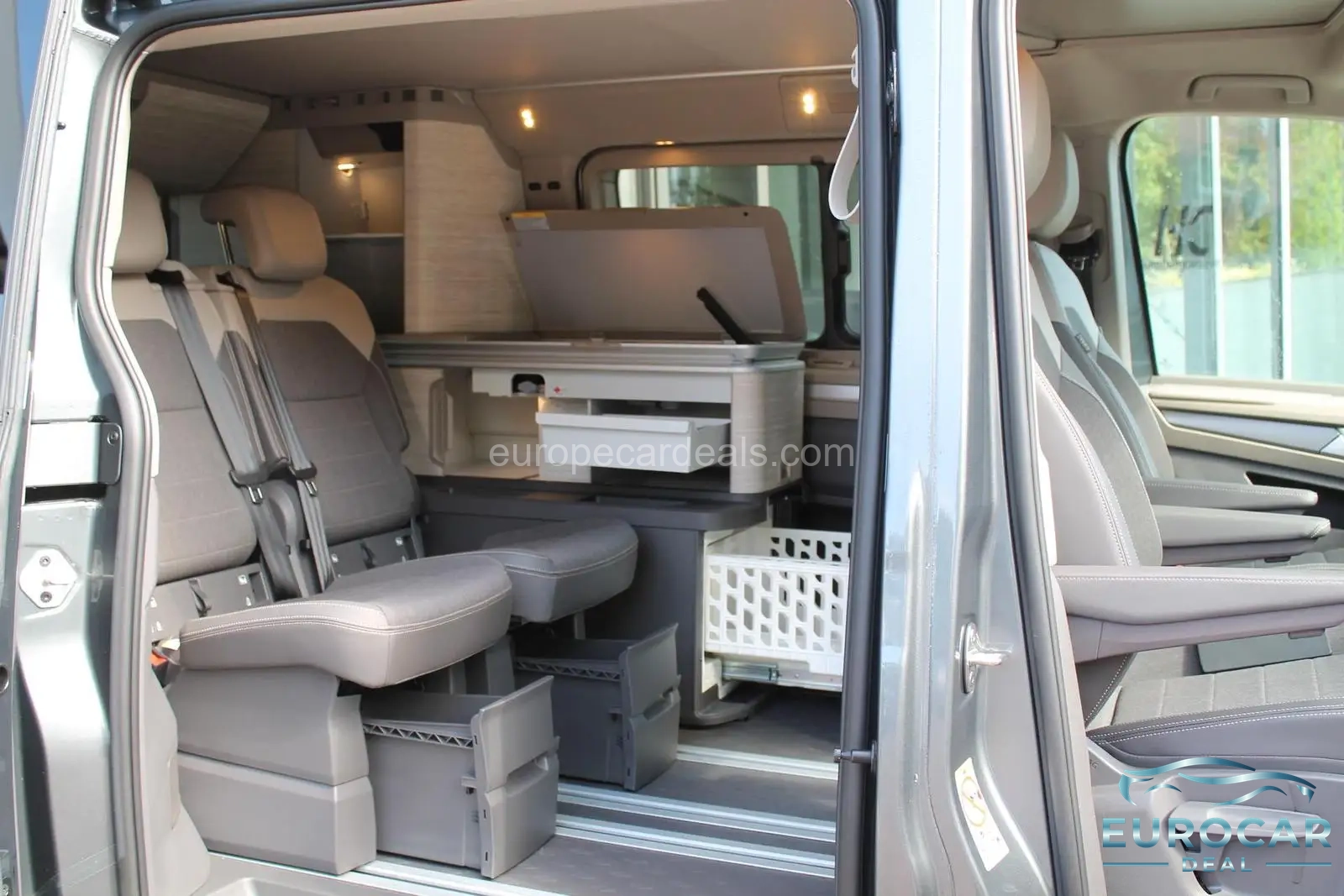 Volkswagen T7 California