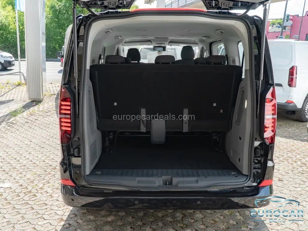 Volkswagen T7 Caravelle