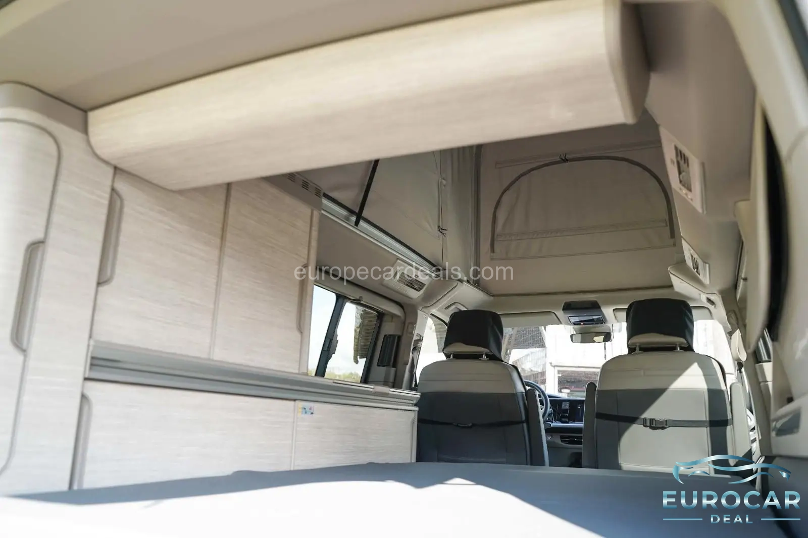 Volkswagen T7 California