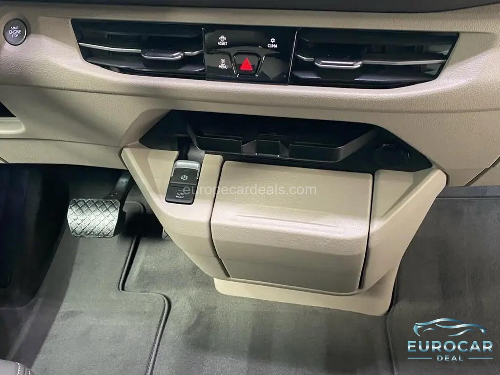 Volkswagen T7 California
