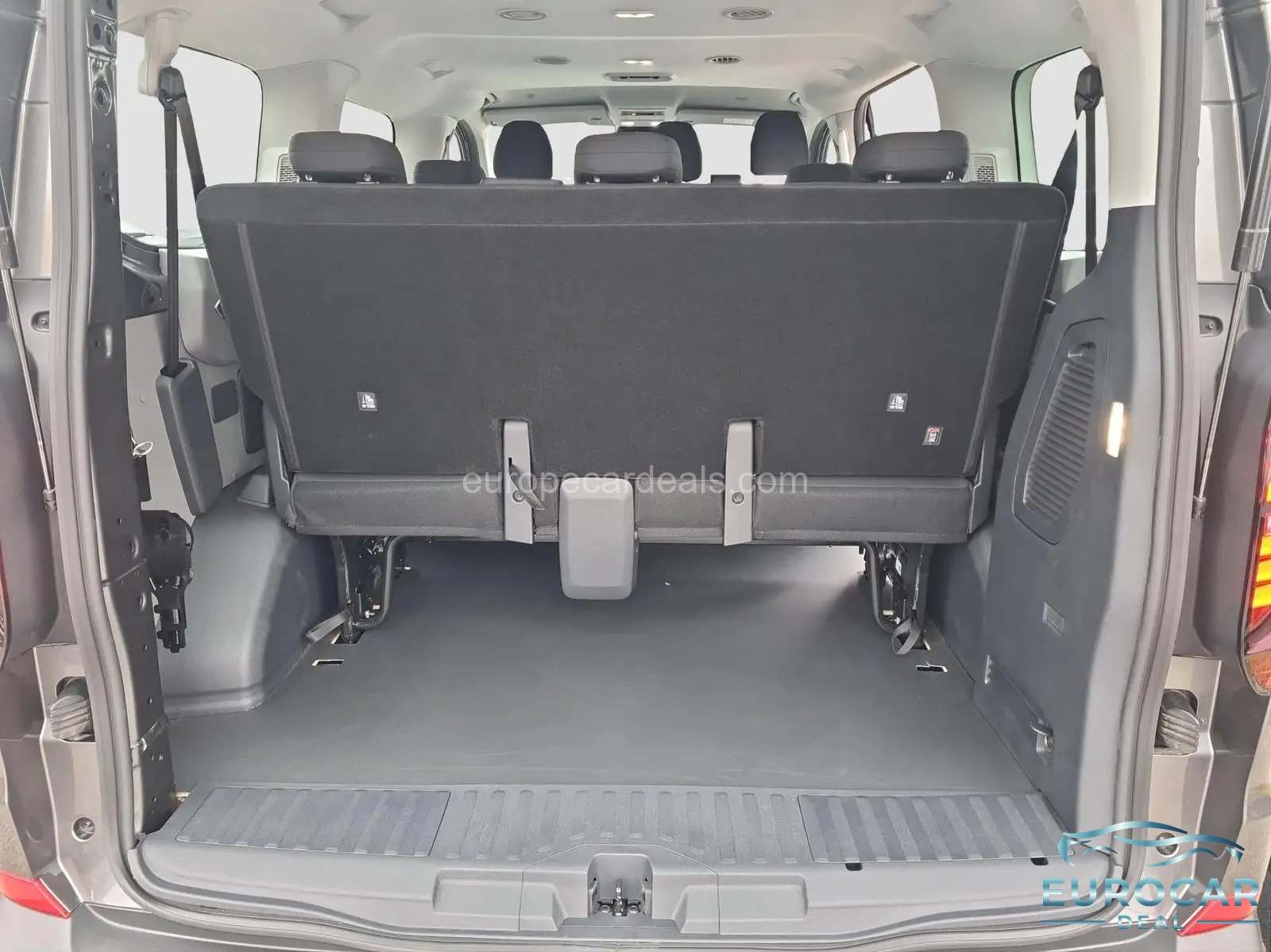 Volkswagen T7 Transporter