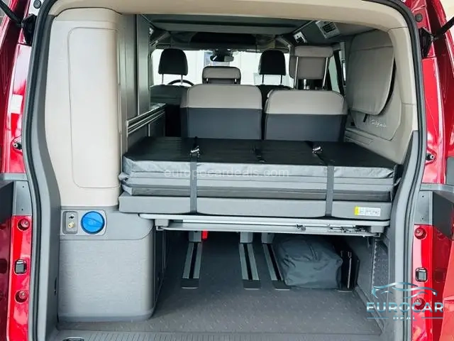 Volkswagen T7 California