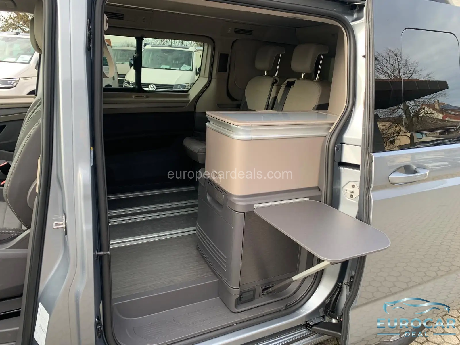 Volkswagen T7 California