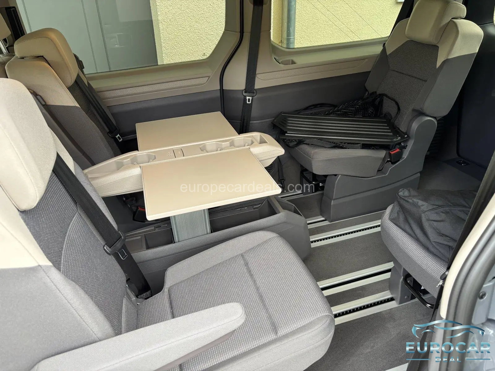 Volkswagen T7 California