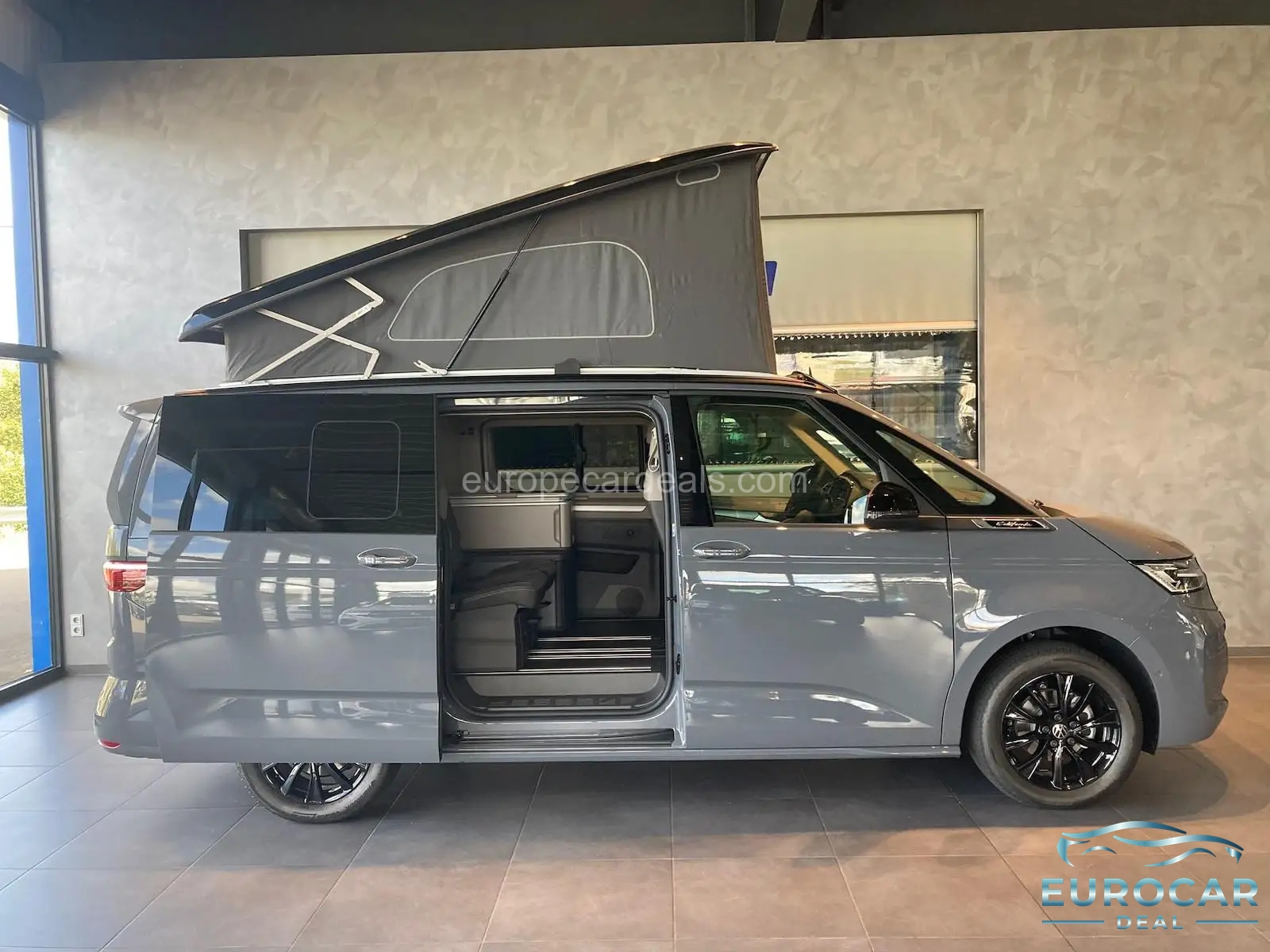 Volkswagen T7 California