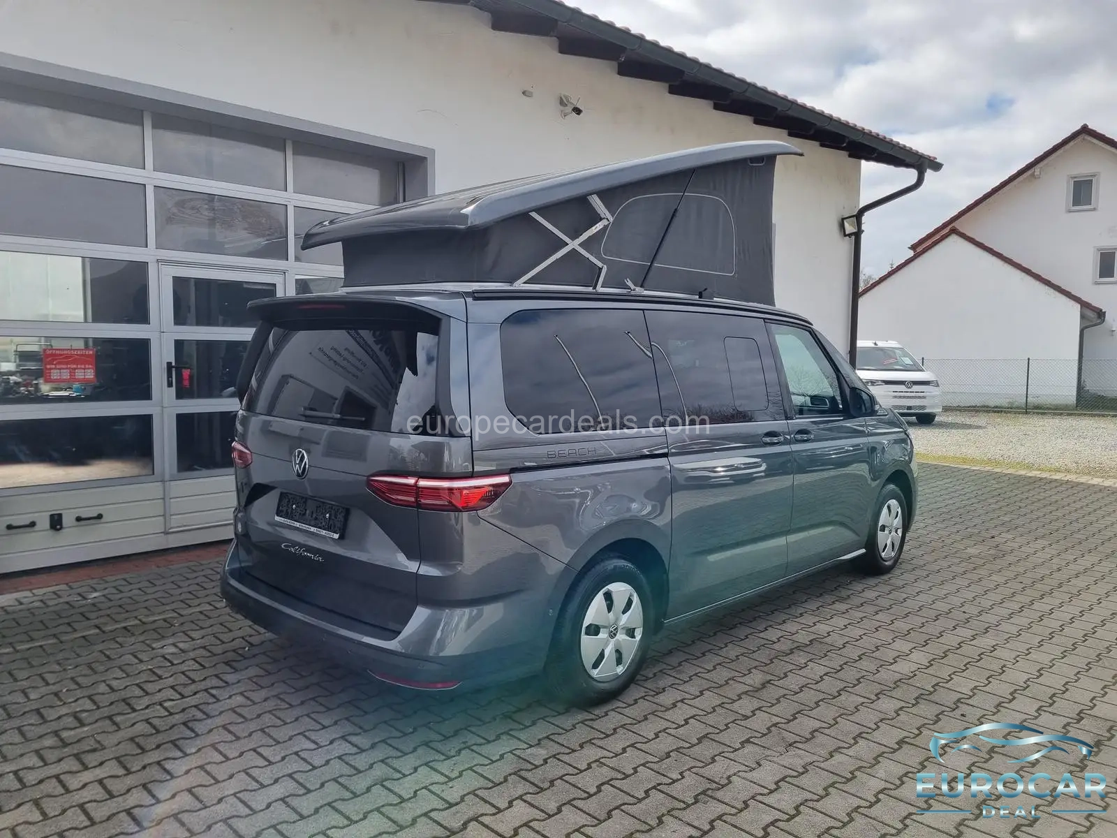 Volkswagen T7 California