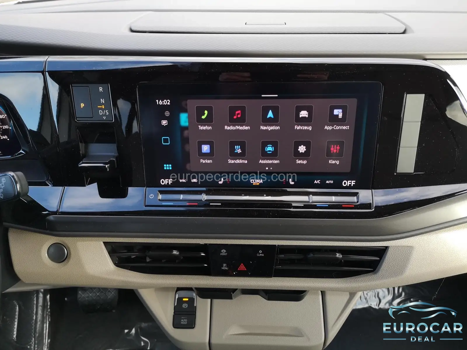 Volkswagen T7 California