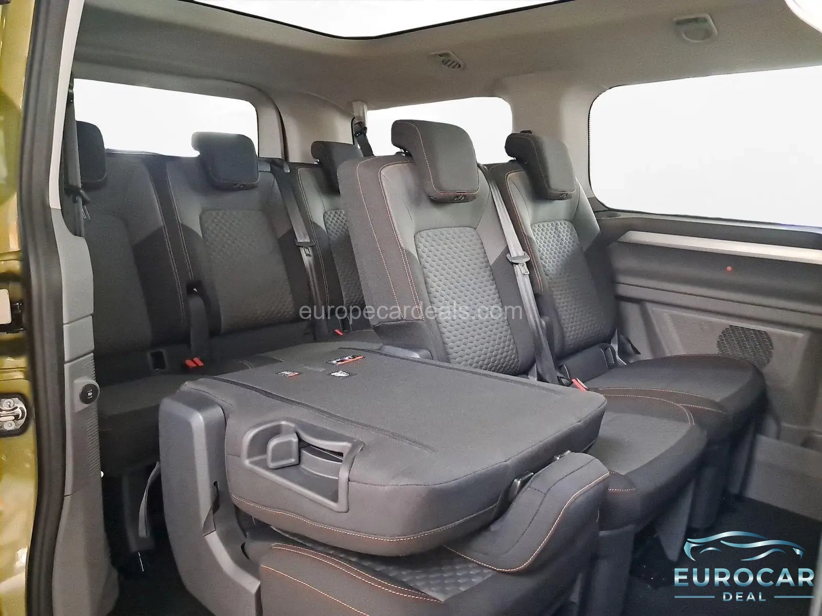Volkswagen T7 Caravelle