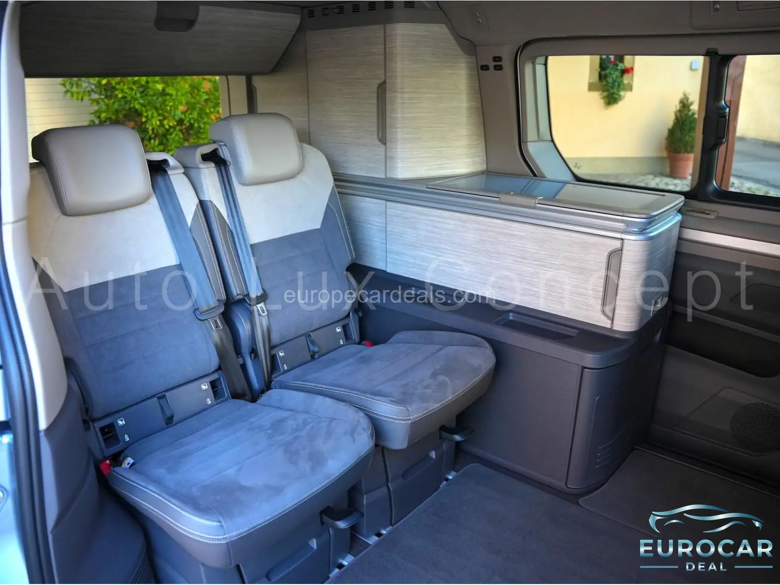 Volkswagen T7 California