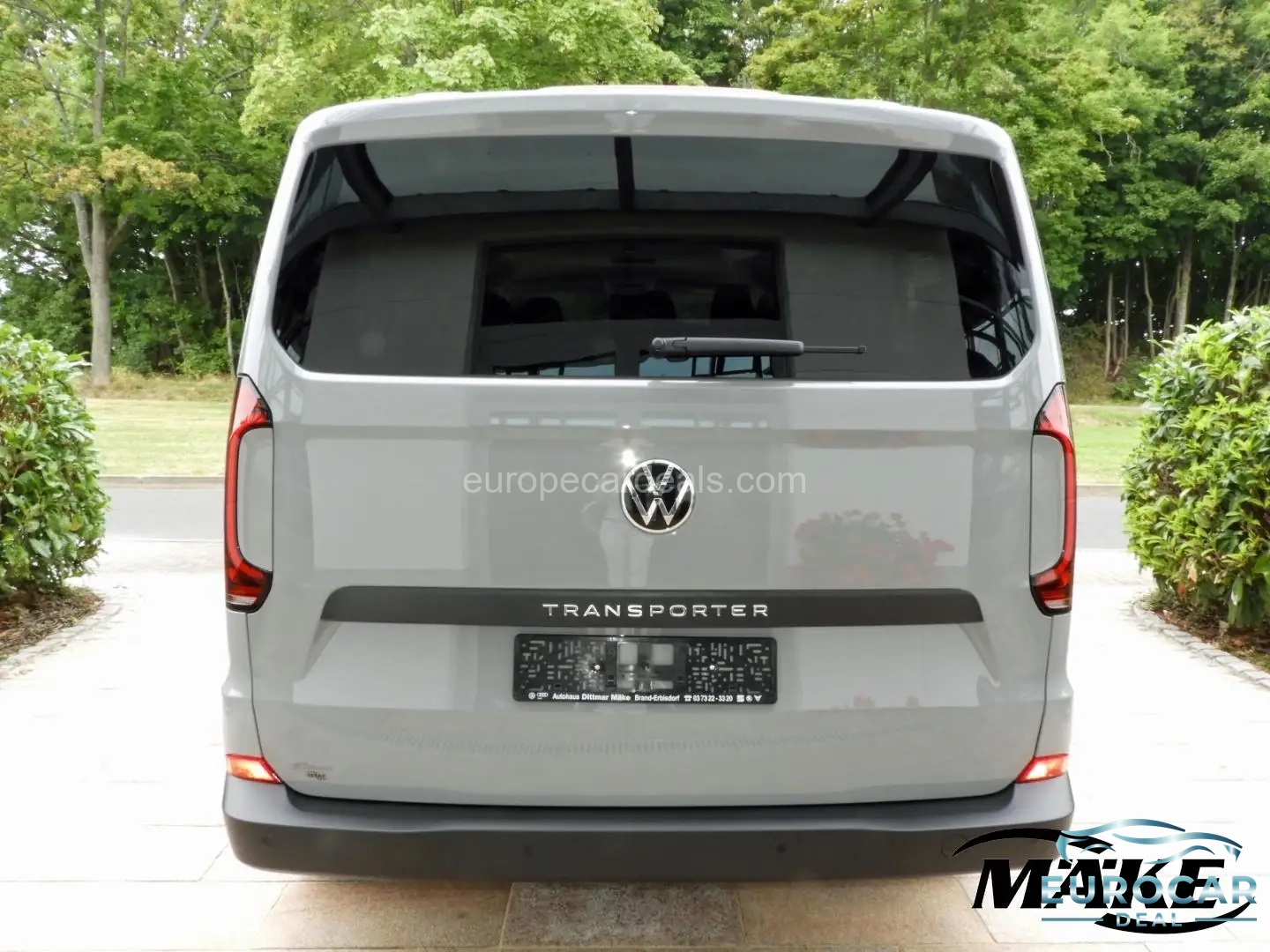 Volkswagen T7 Kombi