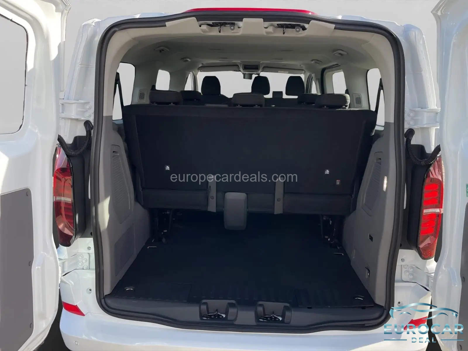 Volkswagen T7 Caravelle