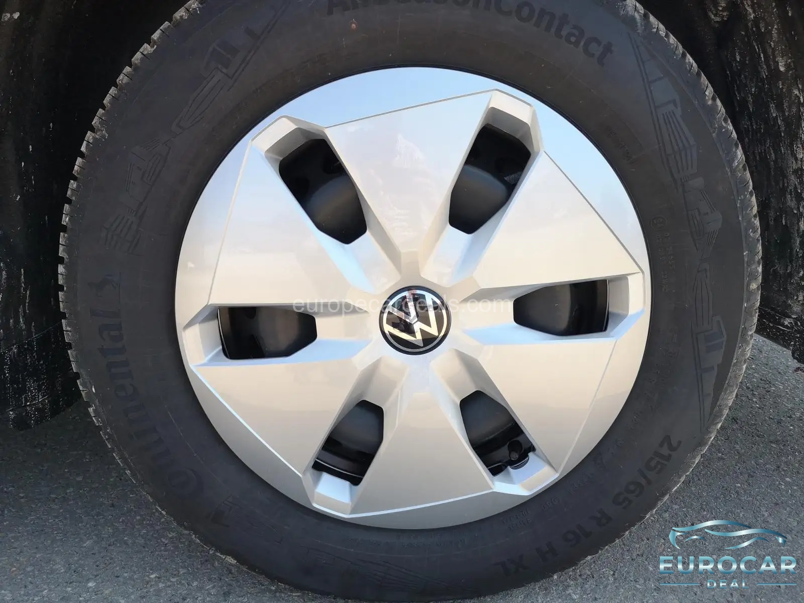 Volkswagen T7 California