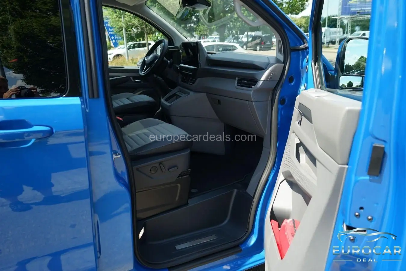 Volkswagen T7 Caravelle