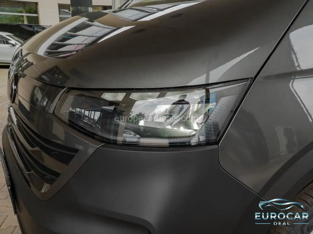 Volkswagen T7 Transporter