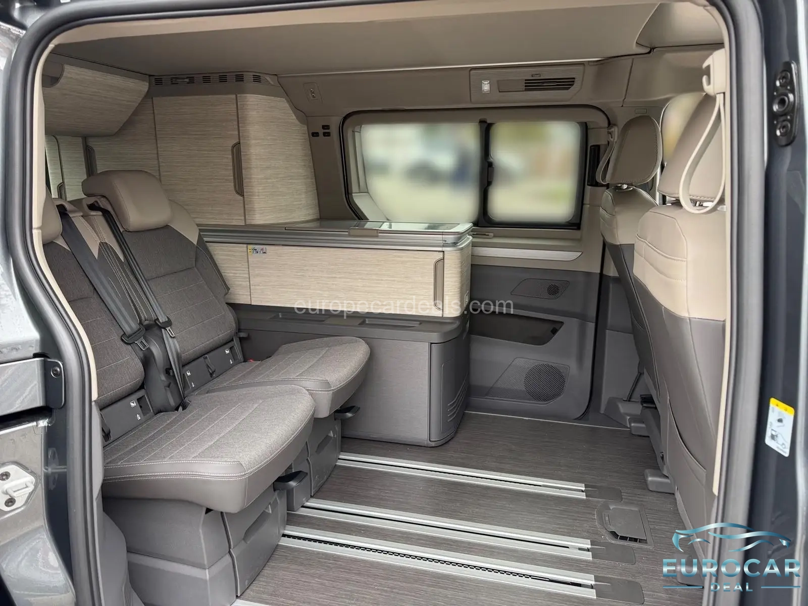 Volkswagen T7 California