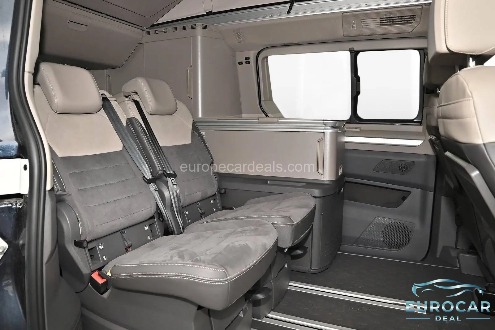 Volkswagen T7 California