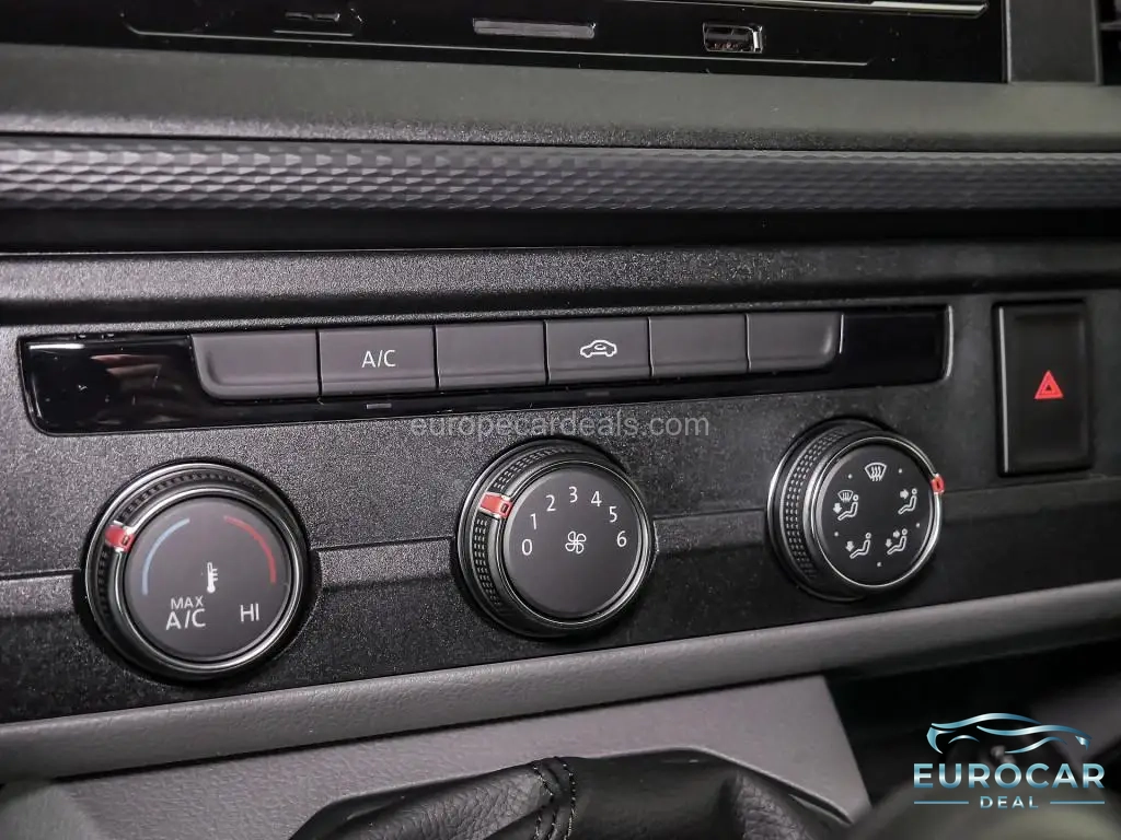 Volkswagen T7 Transporter
