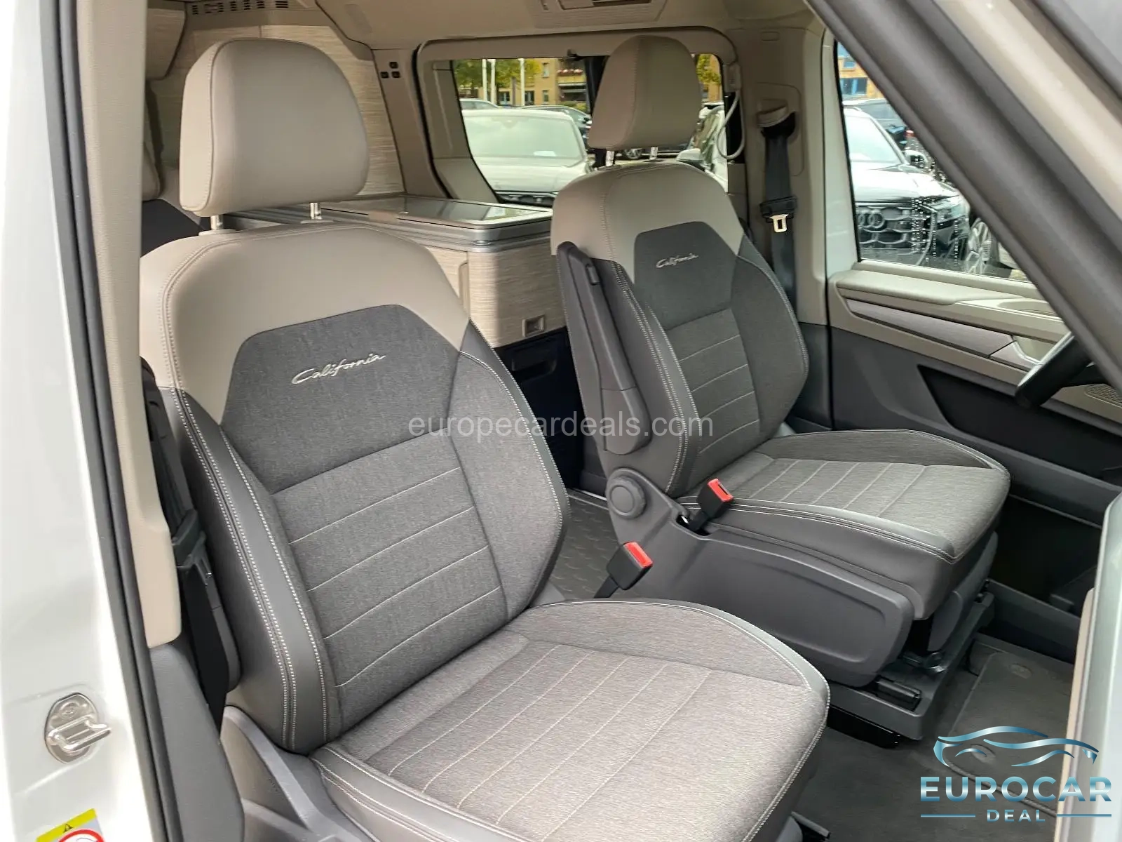 Volkswagen T7 California