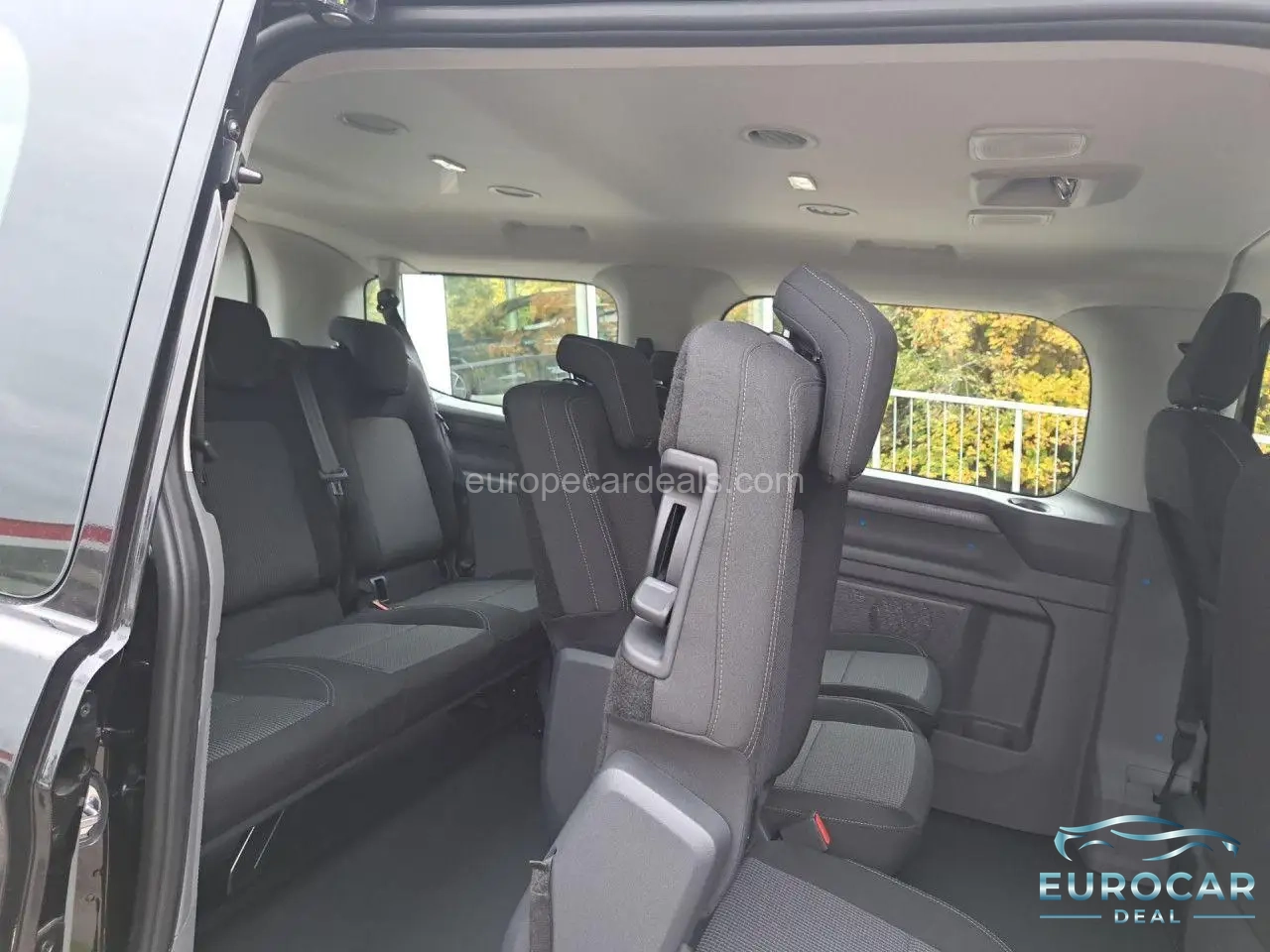 Volkswagen T7 Caravelle