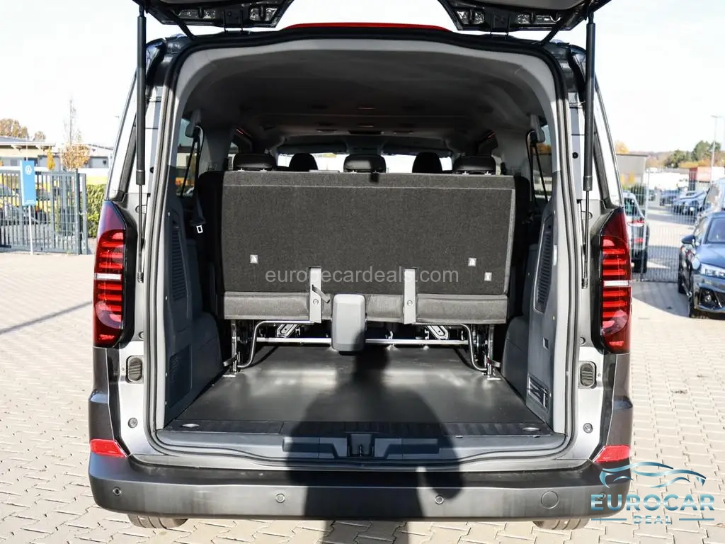 Volkswagen T7 Caravelle