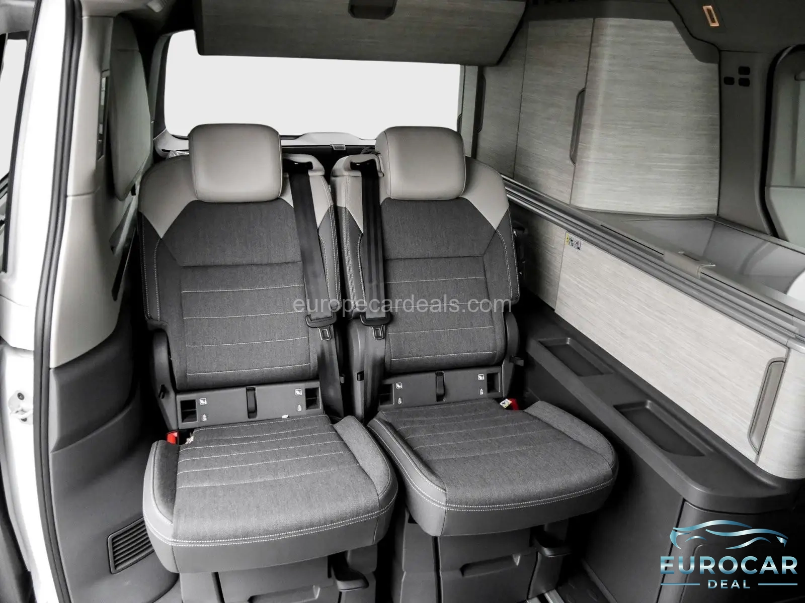 Volkswagen T7 California