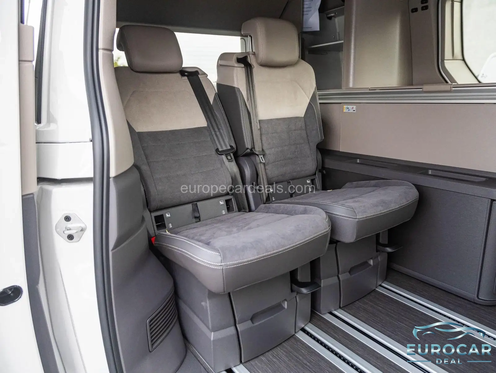 Volkswagen T7 California