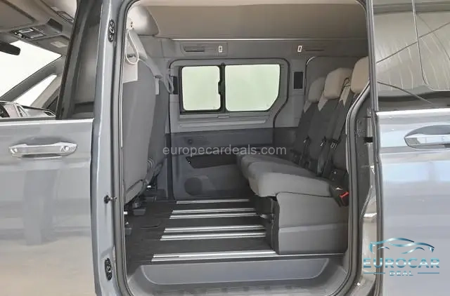 Volkswagen T7 California