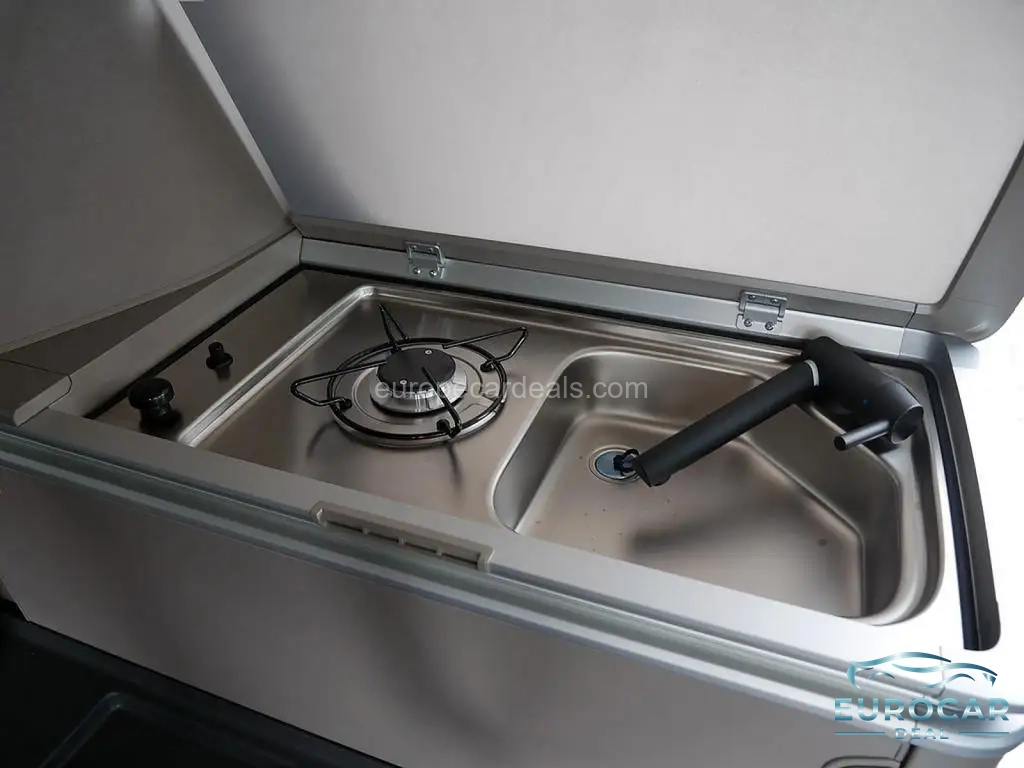 Volkswagen T7 California