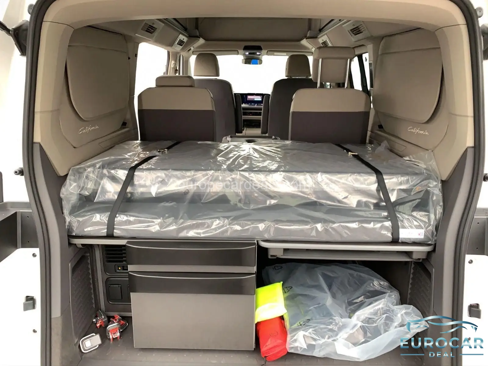 Volkswagen T7 California