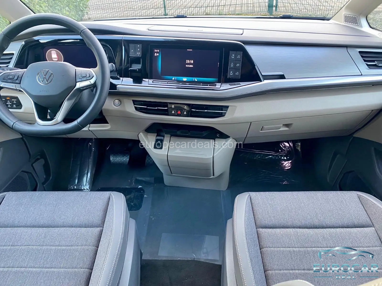 Volkswagen T7 California