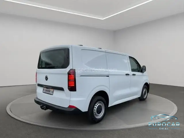 Volkswagen T7 Transporter