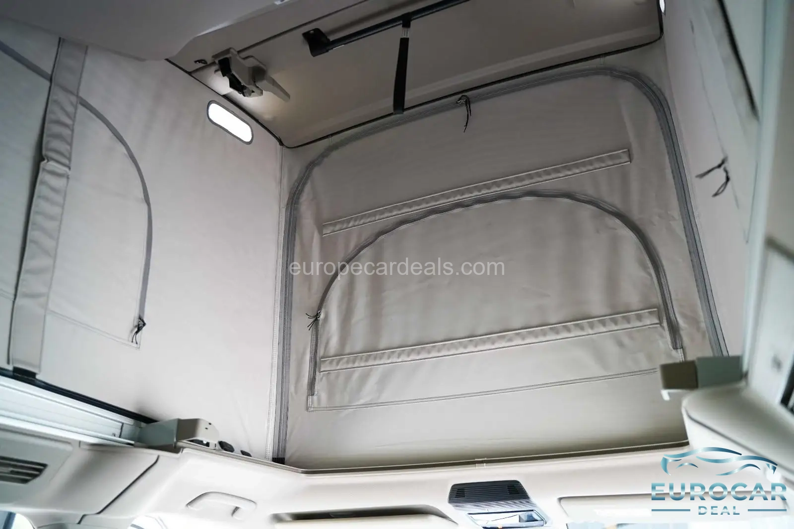Volkswagen T7 California