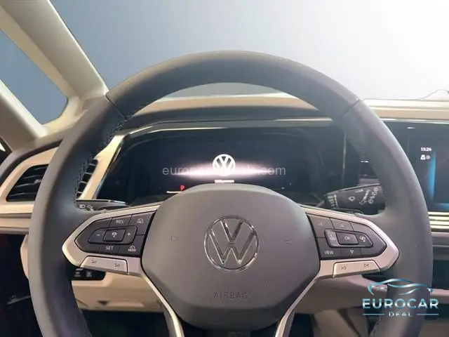 Volkswagen T7 California