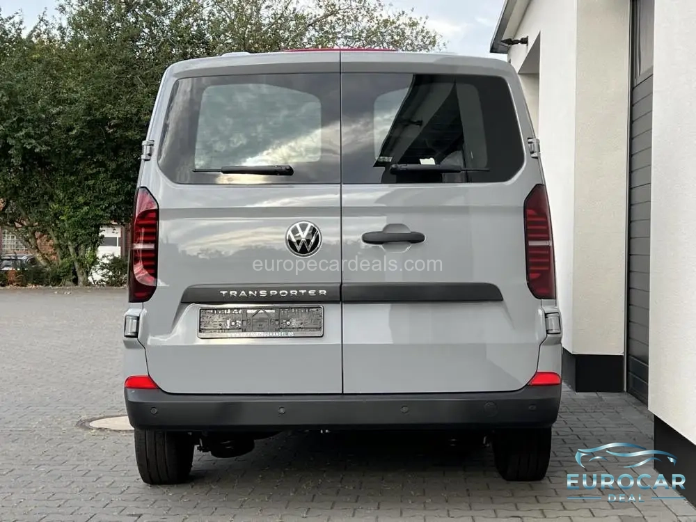 Volkswagen T7 Kombi