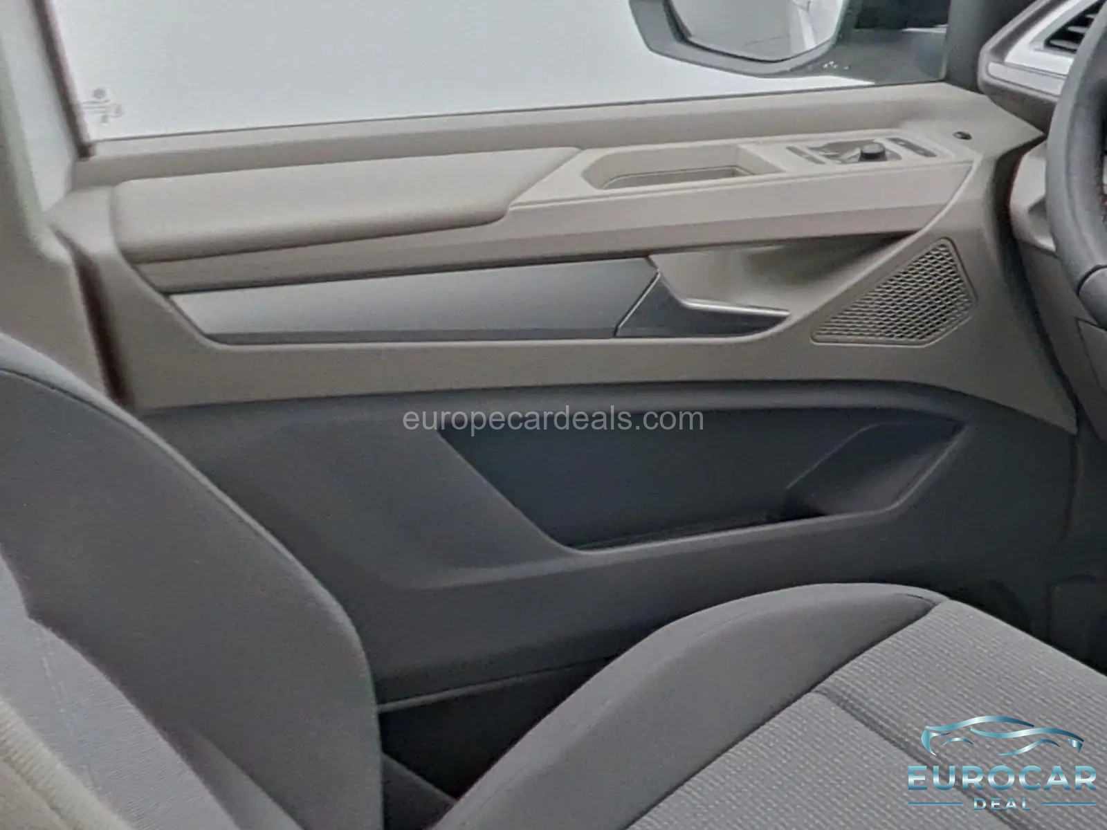 Volkswagen T7 California
