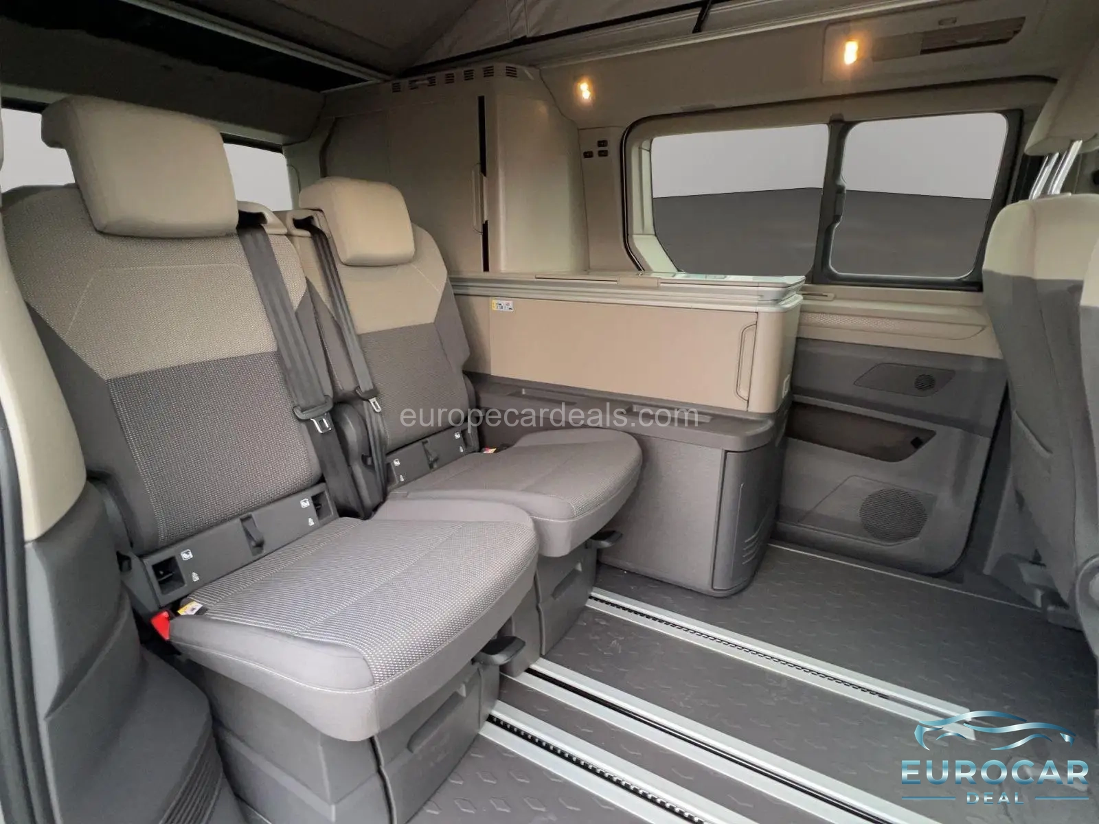 Volkswagen T7 California