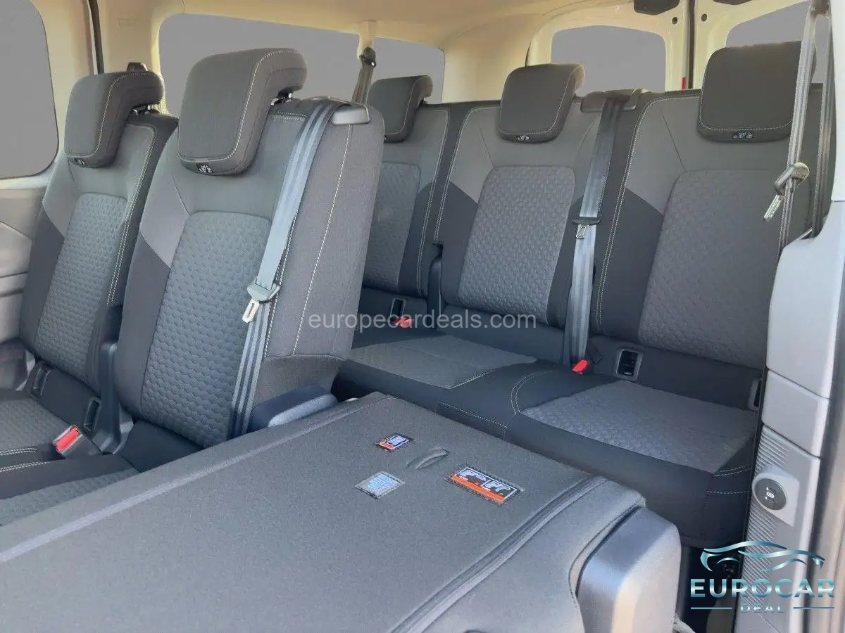Volkswagen T7 Caravelle