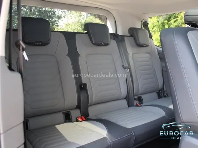 Volkswagen T7 Caravelle