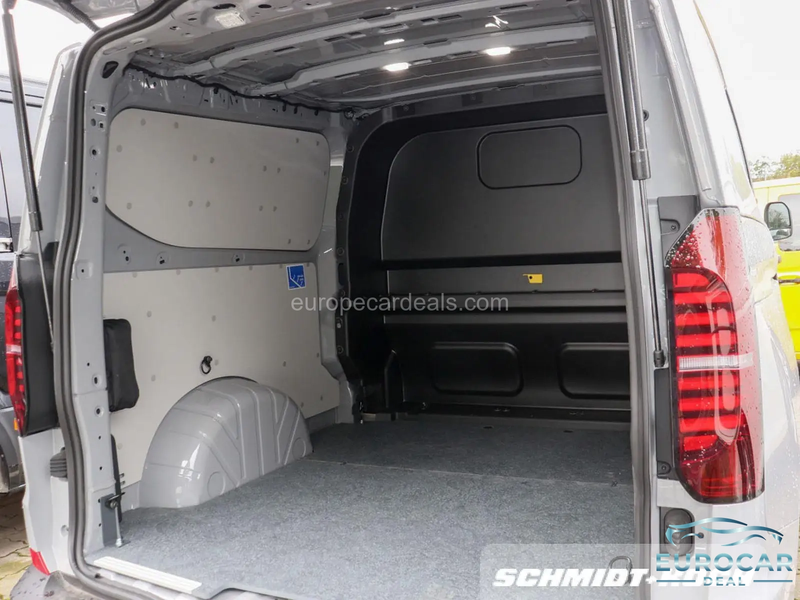 Volkswagen T7 Transporter