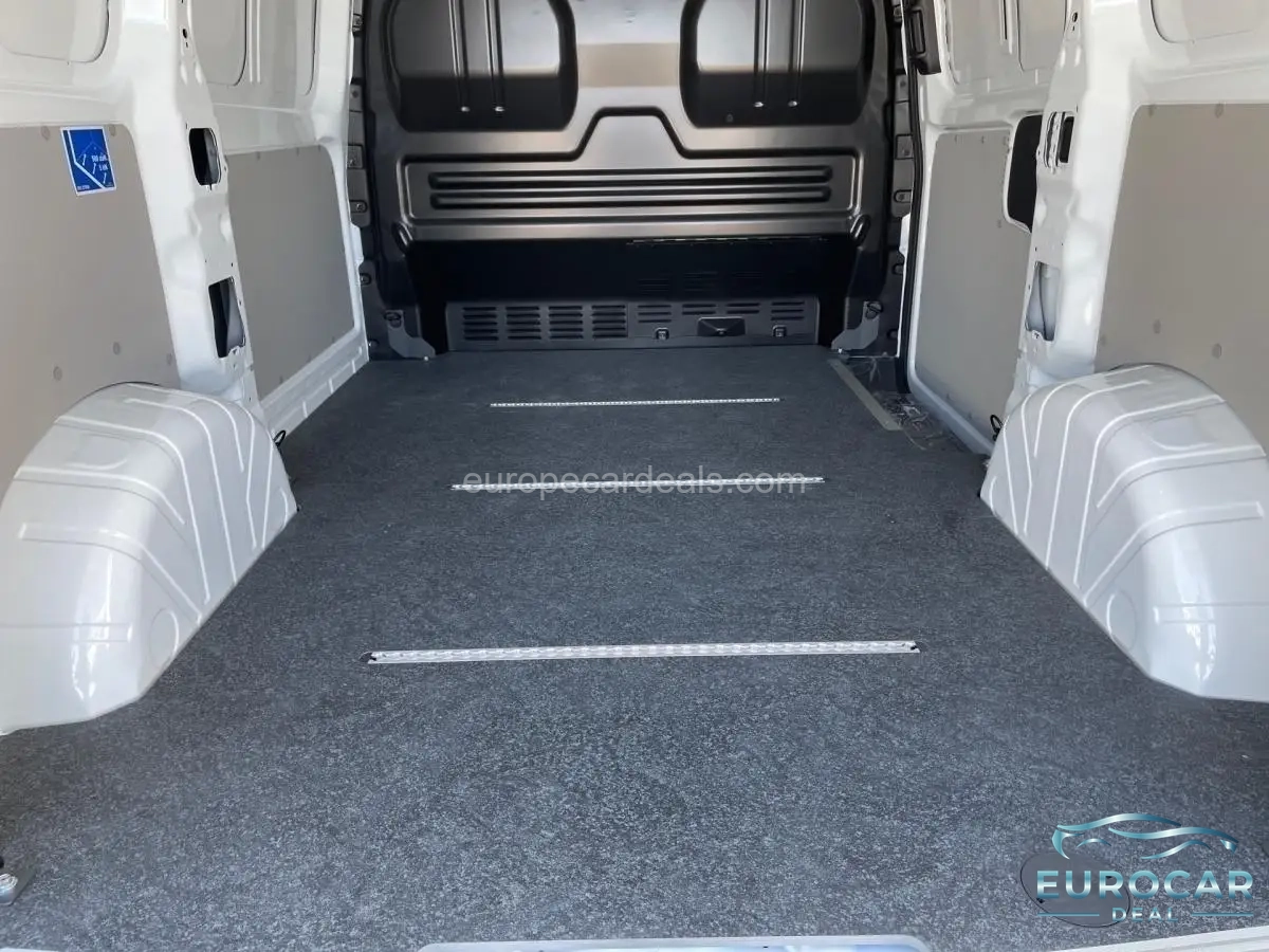 Volkswagen T7 Transporter