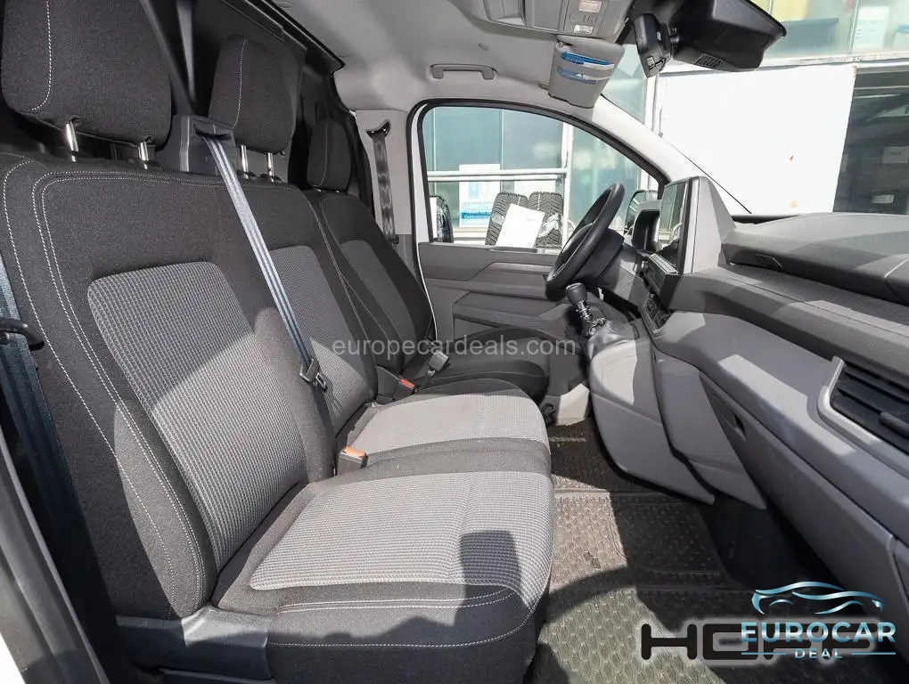 Volkswagen T7 Transporter