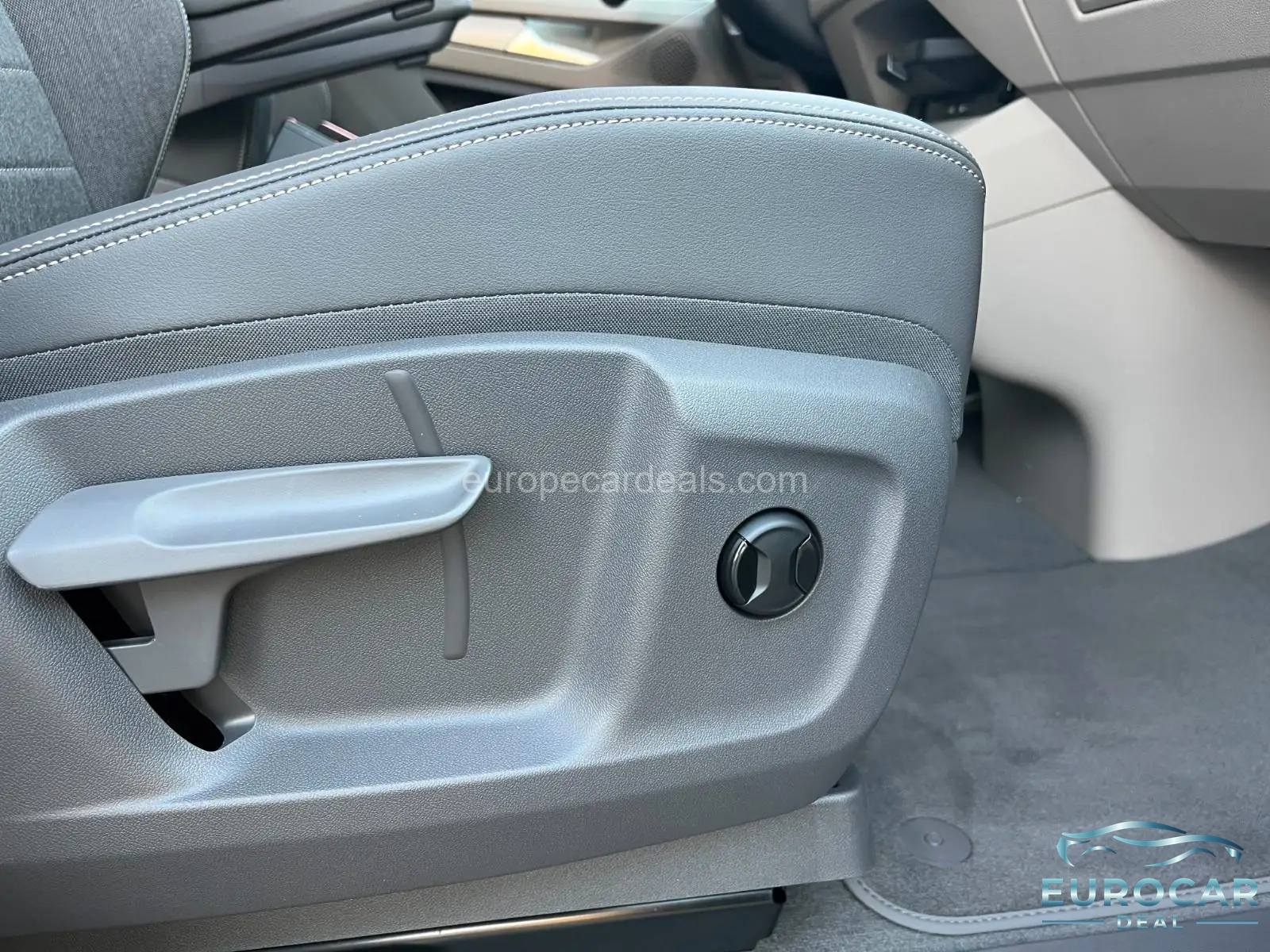 Volkswagen T7 California
