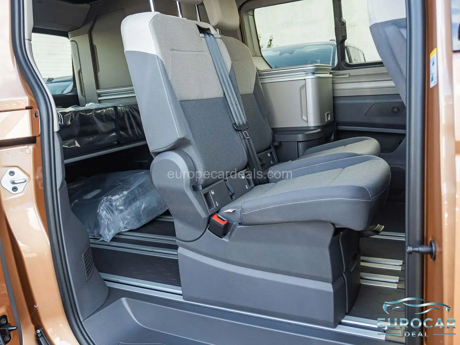 Volkswagen T7 California
