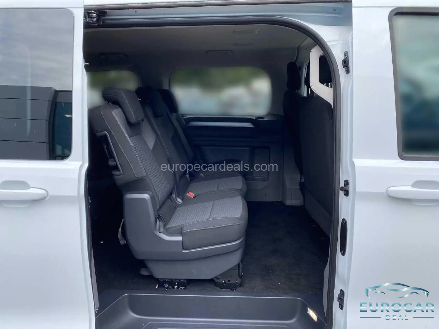 Volkswagen T7 Caravelle