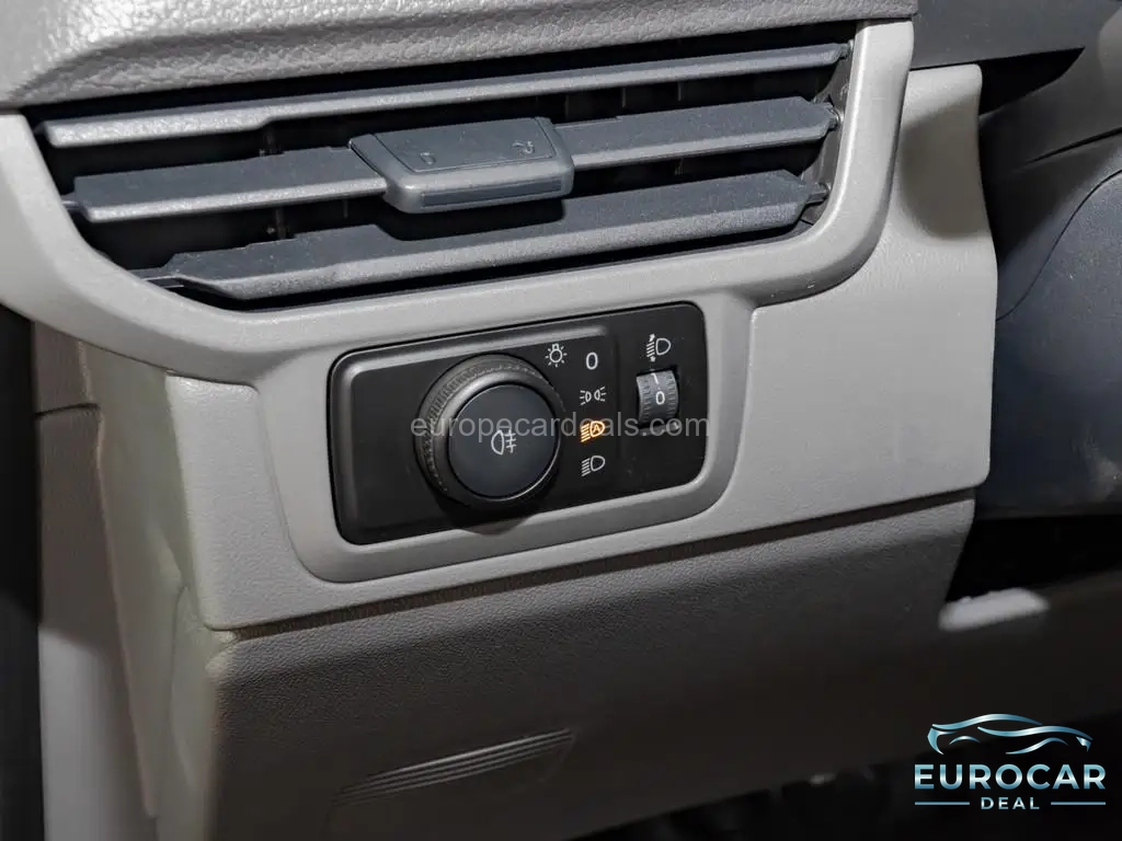 Volkswagen T7 Transporter