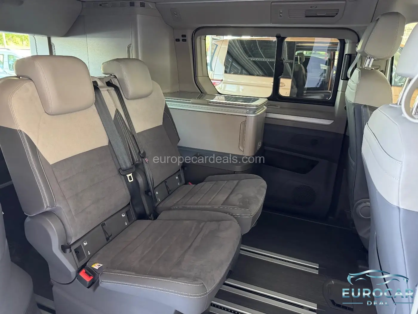 Volkswagen T7 California