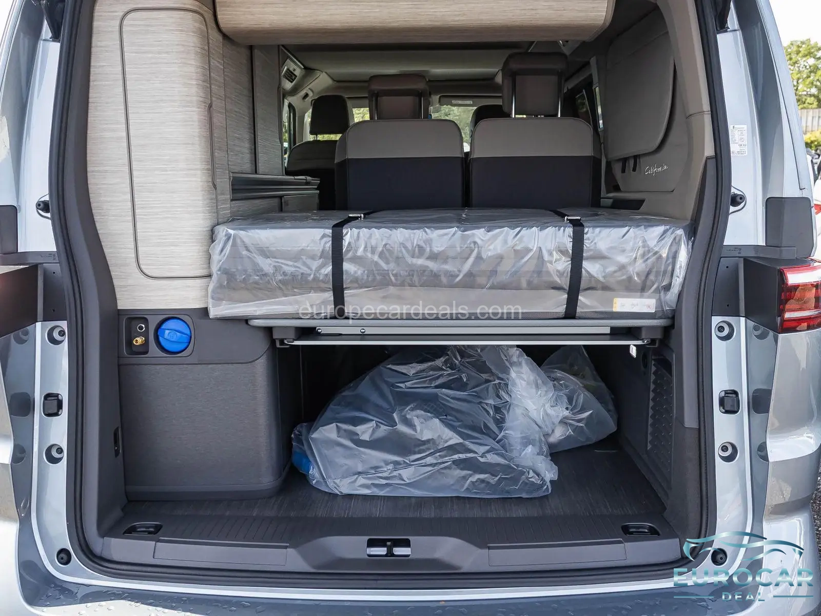 Volkswagen T7 California