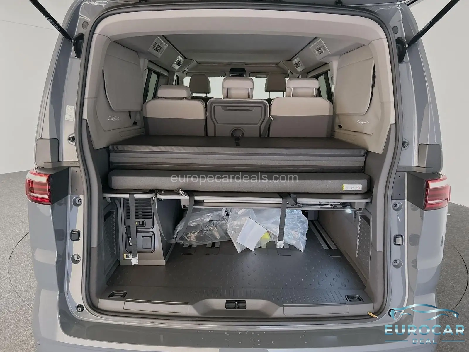 Volkswagen T7 California
